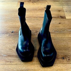 Rick Owens Round-Toe Platform Slip-On Boots Sz 37 BRAND NEW